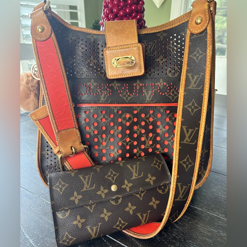 Louis Vuitton Monogram Perfo Bag with LV Wallet